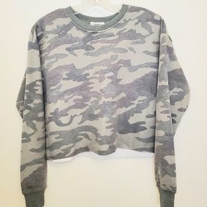 Forever 21 Crop Top Sweat Shirt